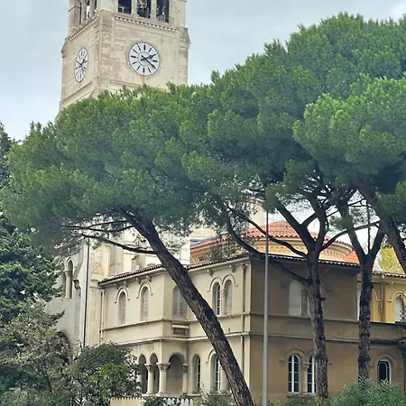 Parc De La Croisette Daire Cannes